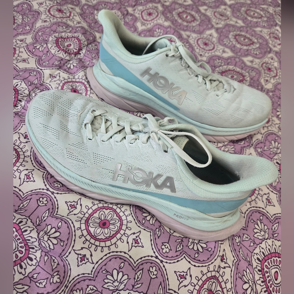 Size 10B Womens Hoka Mach One One Light Blue&Light Purple Bottoms. Some Defects